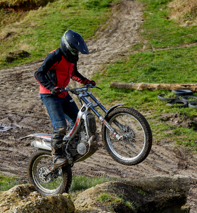 800X600 Motorcross Enduro